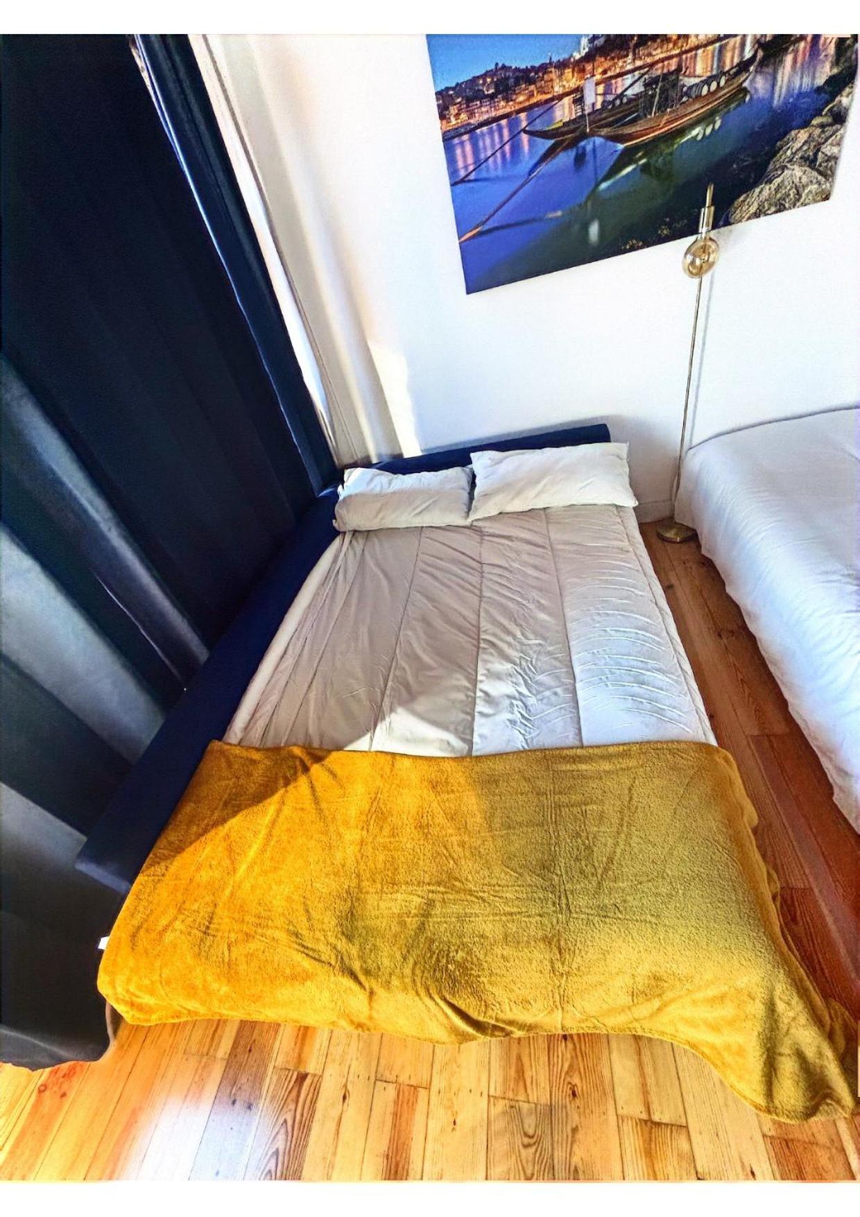 Studio Para 4 Pessoas No Oporto Esterno foto